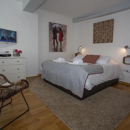 Apartment L'hallai Du Roy *